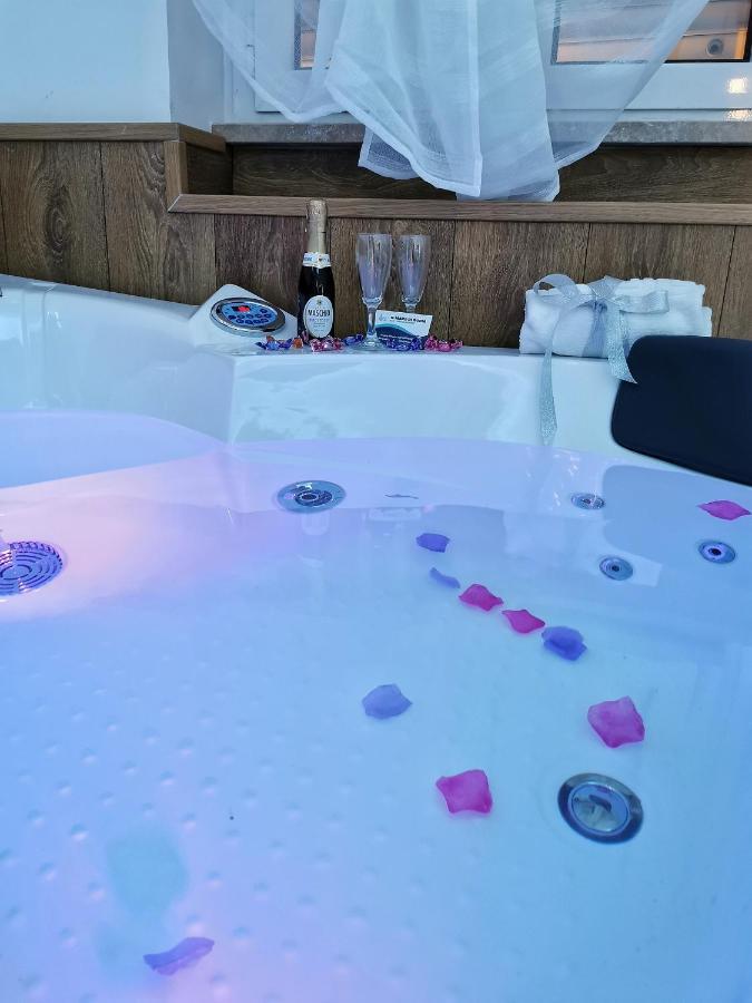 فندق Il Mare Di Roma Deluxe ليدو دي أوستيا المظهر الخارجي الصورة
