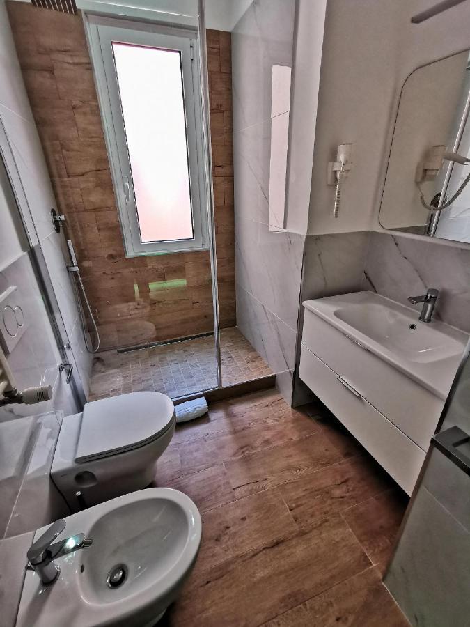 فندق Il Mare Di Roma Deluxe ليدو دي أوستيا المظهر الخارجي الصورة